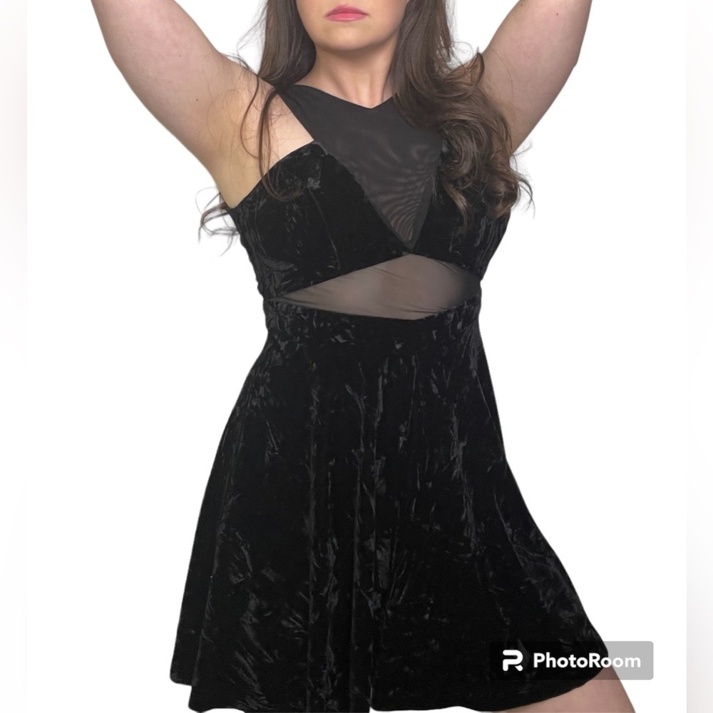 Original Sin ‘Blind Faith’ Crushed Velvet Black Mini Dress New With Tags Goth